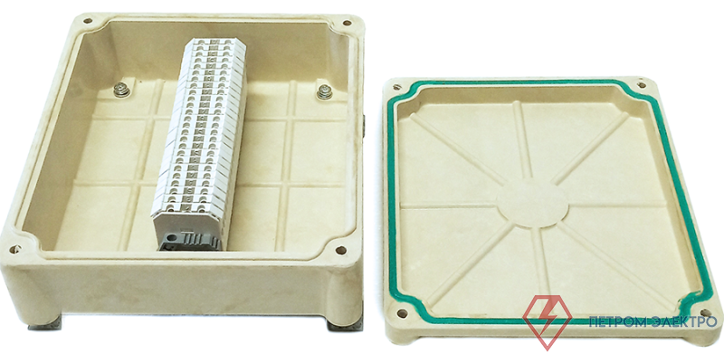 Коробка клеммная КСП-25/00/20 У2 20 клемм IP54 без кабельн. вводов Электротехник ET013217