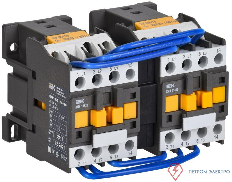 Контактор КМИ-11830 реверс 18А 230В/АС3 2НО IEK KKM13-018-230-20-1