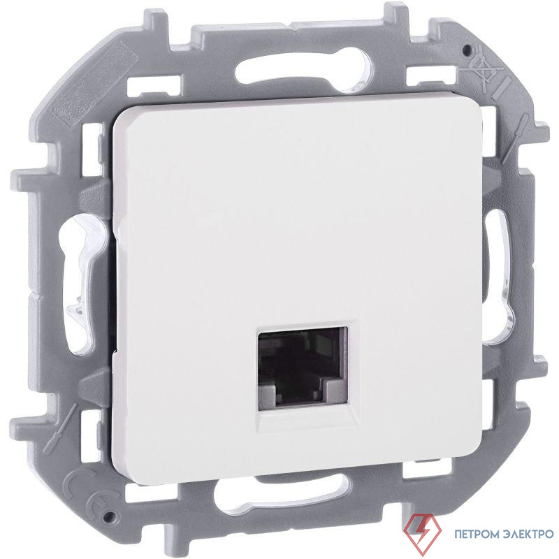 Розетка компьютерная Inspiria RJ45 кат.6 UTP механизм бел. IEK 673830