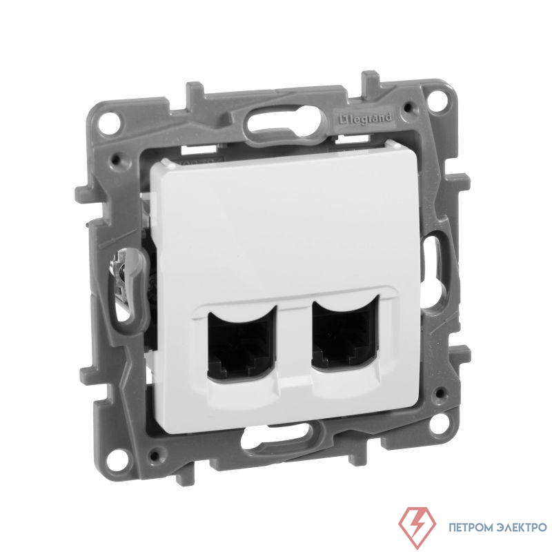 Розетка компьютерная 2-м СП Etika RJ45 кат.5E UTP механизм бел. IEK 672255
